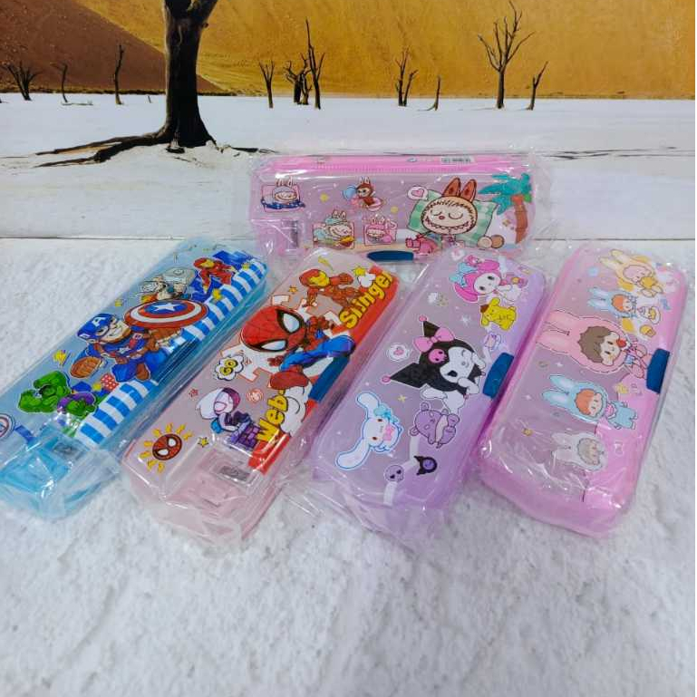 

KOTAK PENSIL magnet TRANSPARANT OVAL SANRIO PENCIL CASE