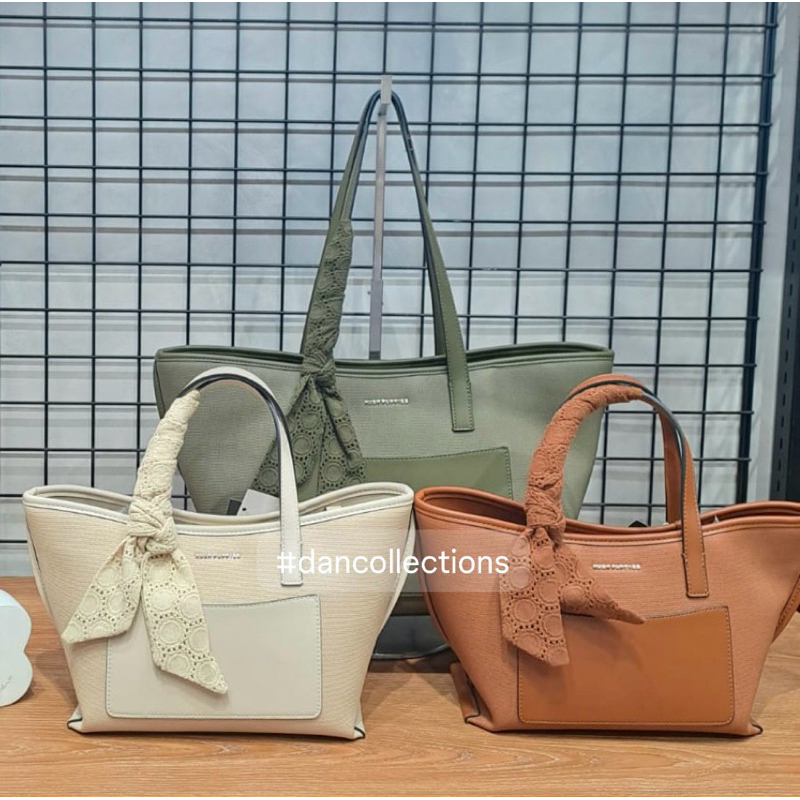 READY,TAS WANITA VENNY ORIGINAL HUSH PUPPIES,SALE