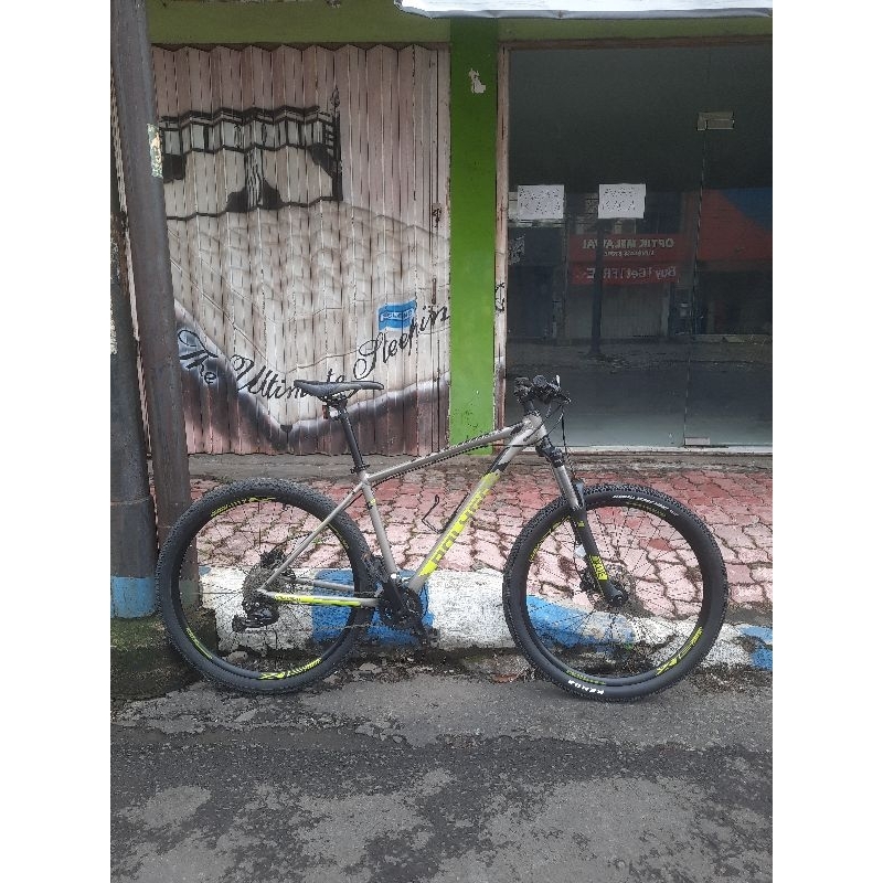 Polygon PREMIER 5 TAHUN 2022