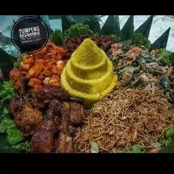 

TUMPENG NASI KUNING ULTAH, GRAND OPENING, WEDDING, PERESMIAN, PELANTIKAN, SYUKURAN AQIQAH, DAN LAIN SEBAGAINYA