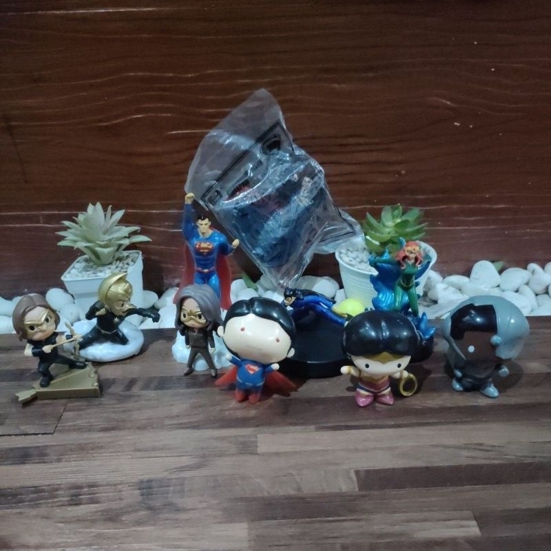 Figure superhero, Gatotkaca Mcd, Kfc dll preloved