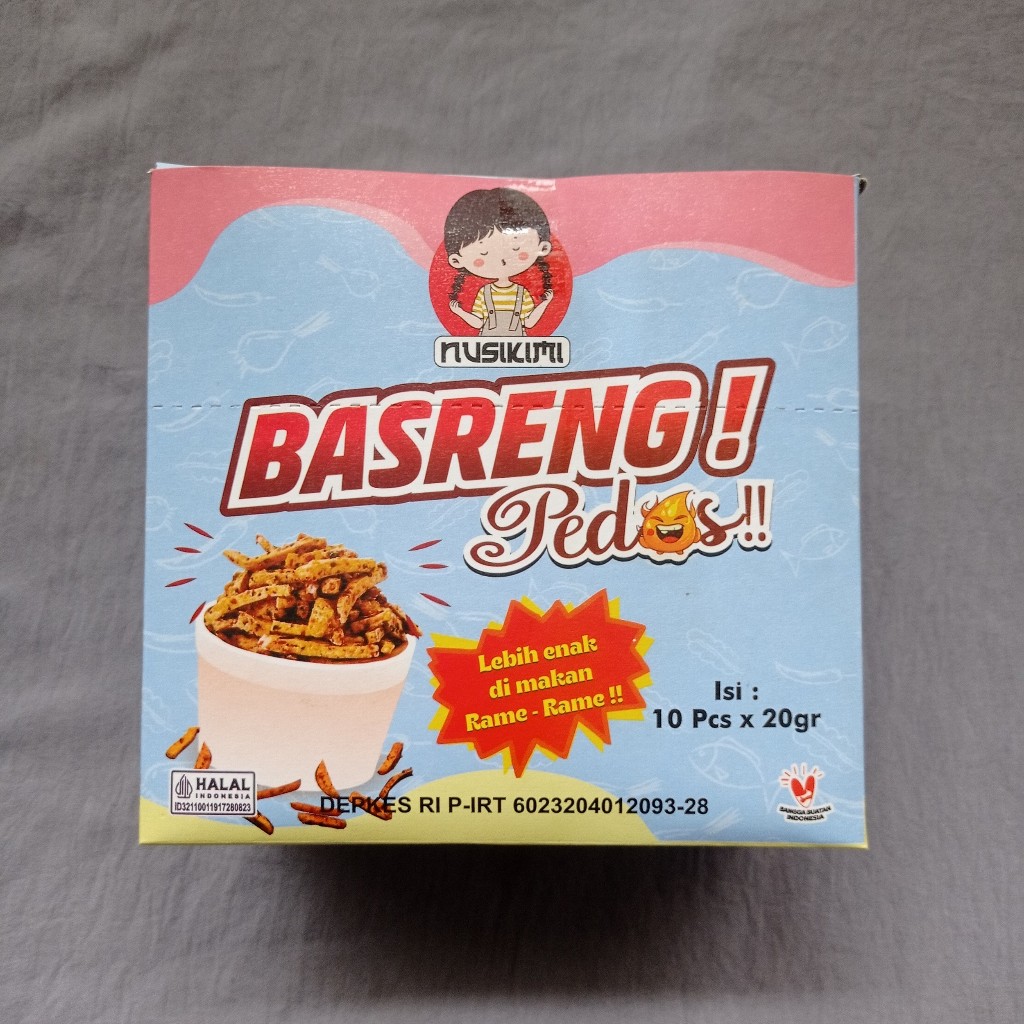 

Basreng Pedas Nusikimi 1 Box Isi 10pcs 20g / Makanan Ringan / Cemilan Pedas / Basreng Kriuk / Basreng Kemasan Karakter / Basreng Eceran 2000 / Basreng Pedas / Stik Baso Goreng isi 10 X 20Gr / Basreng Viral Kemasan Kemasan Eceran / Basreng