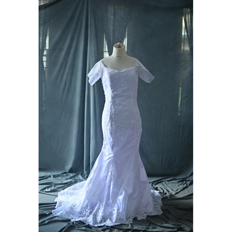 GAUN PENGANTIN / WEDDING GOWN PRELOVED /GAUN PESTA/BRIDE BRIDEMAIDS  GOWN / GAUN PENGAPIT PETTICOAT 