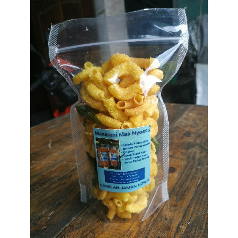 

Makaroni daun jeruk asin