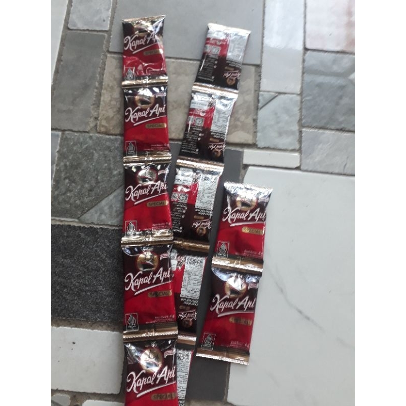 

kopi kapal api 12 pcs kemasan kecil 6gr kopi bubuk special