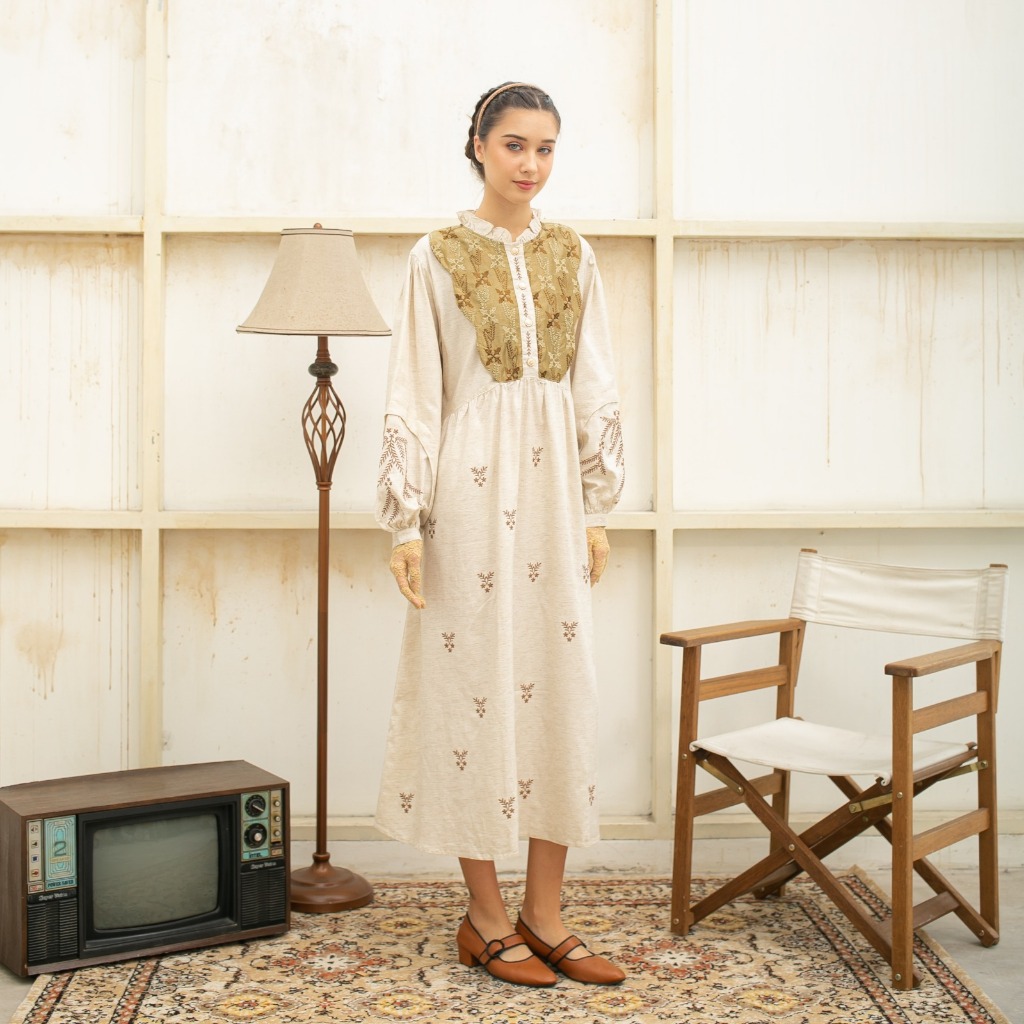 Sausan - Florence Midi Dress - Dress Midi Vintage Embrodery Premium