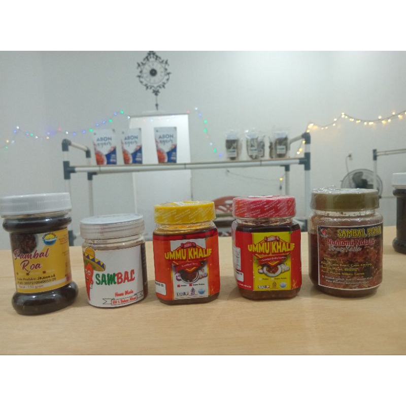 

aneka sambal (roa,cumi tuna,penja,matah)