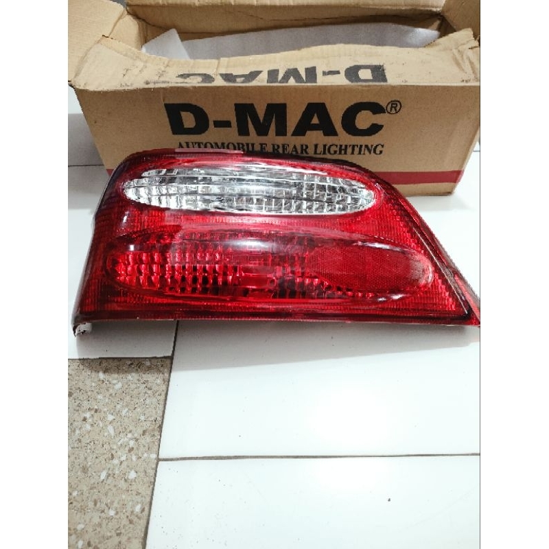 Lampu Stop Soluna Kiri 2000 2001 2002 tail lamp Assy lampu belakang mobil