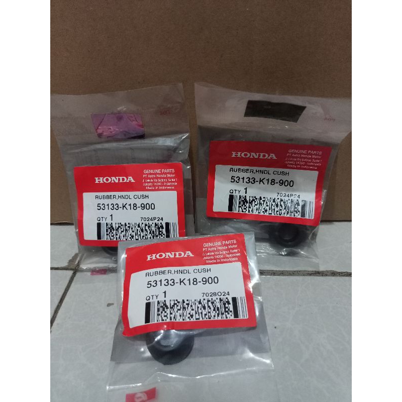 53133-K18-900 Karet Dudukan Raiser Stang Stir New CB150 CBR CRF Verza 150. ORIGINAL AHM