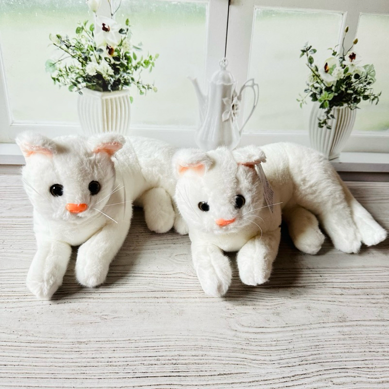 MAINAN BONEKA KUCING PUTIH WHITE CAT LUCU SEPERTI ASLI SESUAI GAMBAR