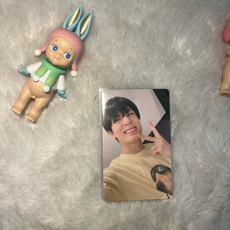 Photocard (PC) Jeno NCT Hello Future yizhiyu yzy jeno nyengir