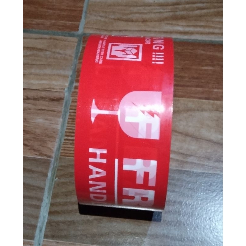 

Lakban Fragile Merah 100yard