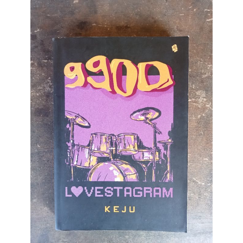 Novel Preloved 9900 Lovestagram