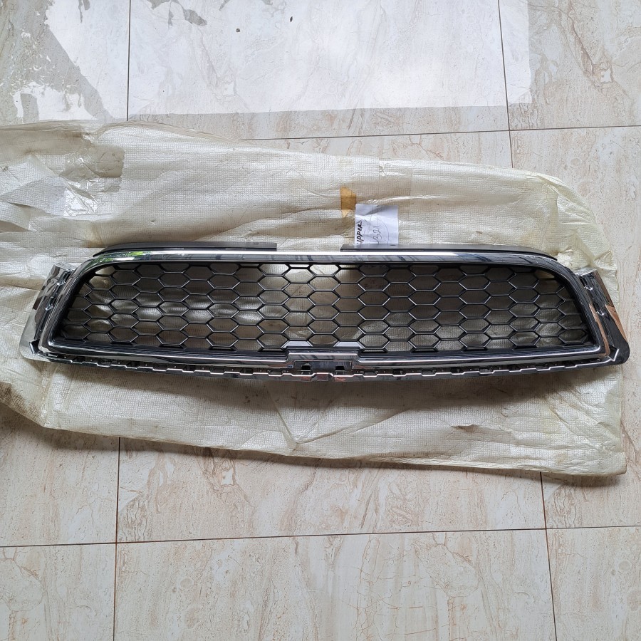 Grill Atas Captiva Facelift Original