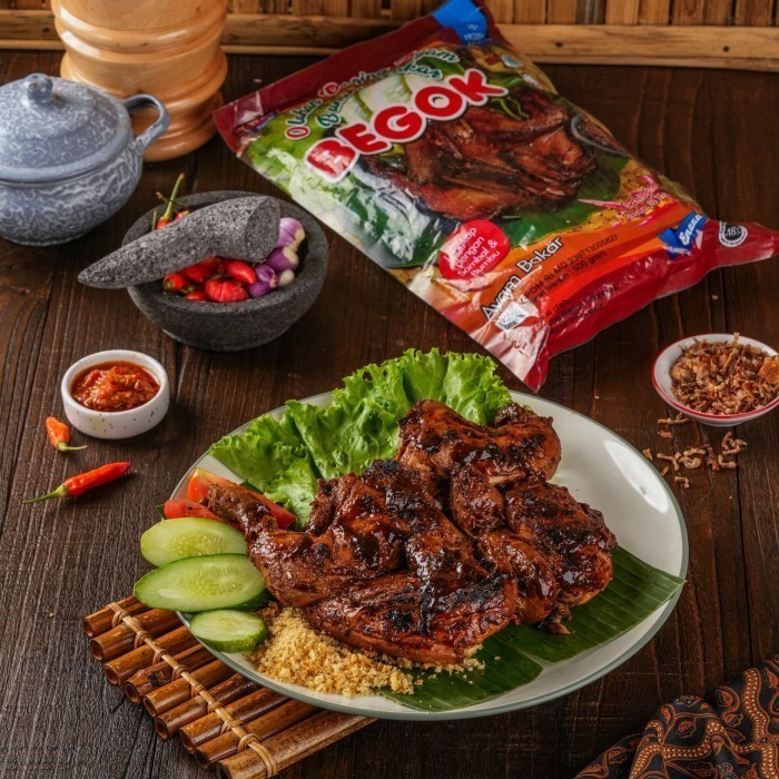 

BEGOK AYAM BAKAR FROZEN 500gr LENGKAP DENGAN BUMBU DAN SAMBAL