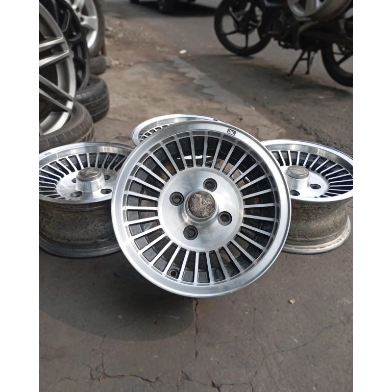 Velg Mobil ORIGINAL Enkei Inoy R13 Pcd 4x114 Carry T120 Avanza Xenia Kijang Kotak Panther Pick Up ST