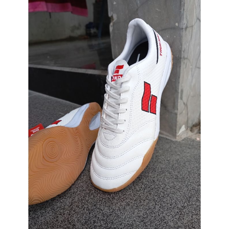 SEPATU FUTSAL FONDER TRUE SALA WHITE