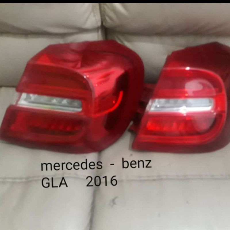 Stoplamp mercy mercedes benz GLA