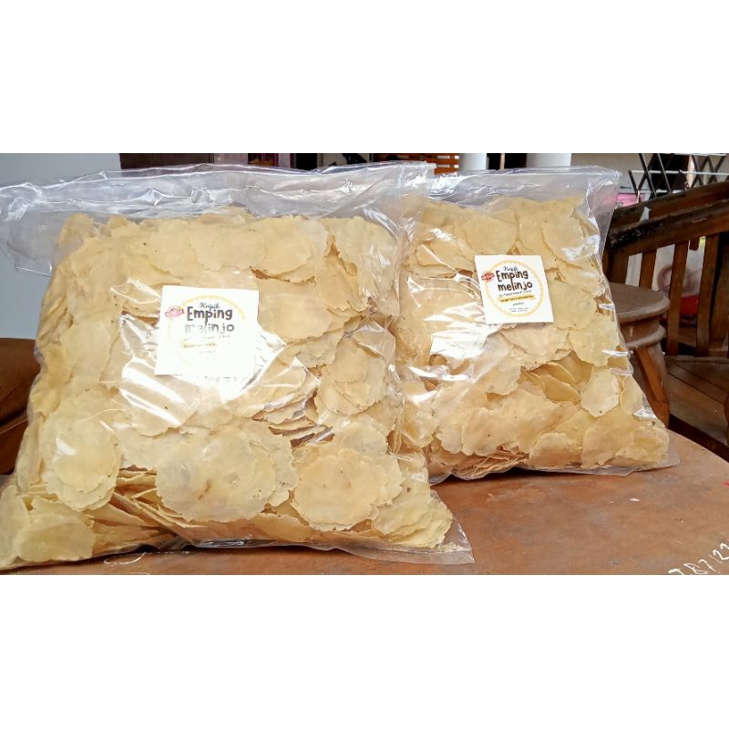 

emping melinjo biji 2-3 original tanpa campuran,kualitas terbaik berat 1kg.