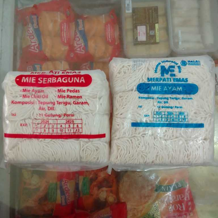 

Mie Serbaguna& Ayam Merpati Emas