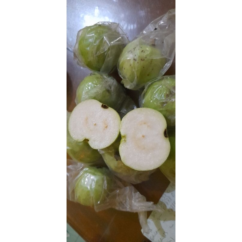 

2 KG Jambu kristal jambu tanpa biji jambu manis