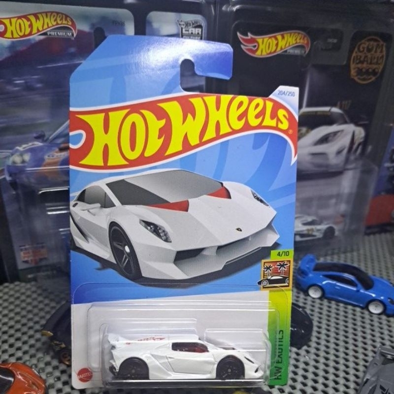 Hot wheels lamborghini sesto elemento