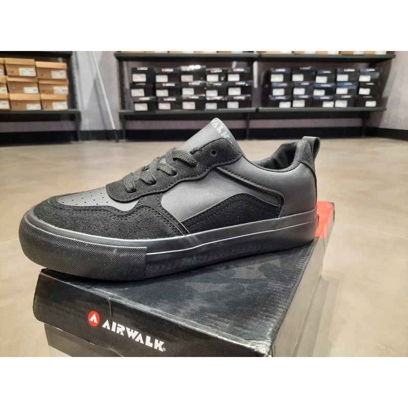 sepatu sekolah branded airwalk hitam polos full black airwalk