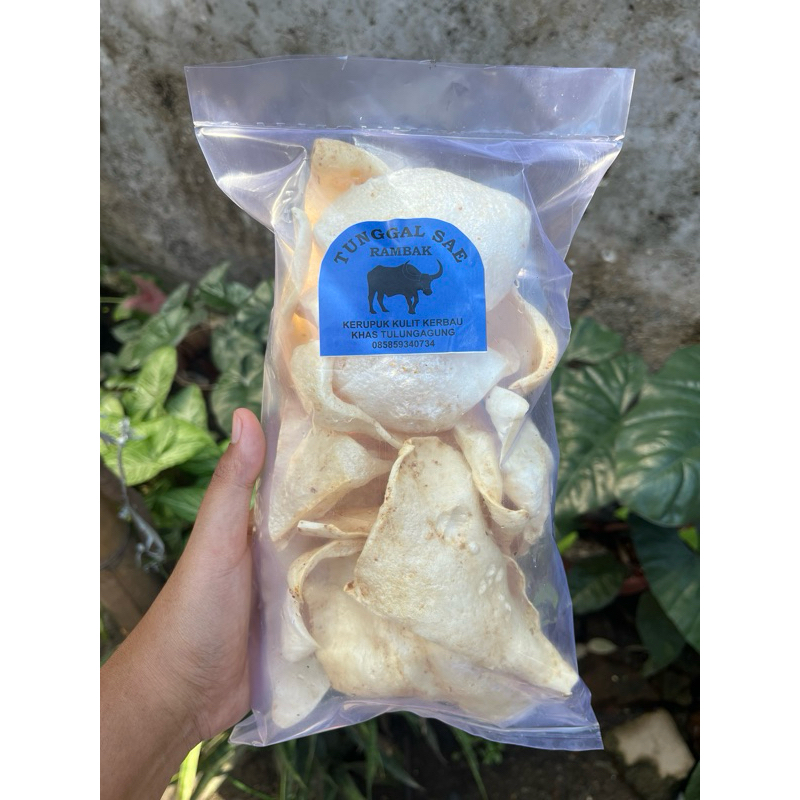 

Kerupuk Rambak Kulit Kerbau Matang Kemasan 50gram khas Tulungagung