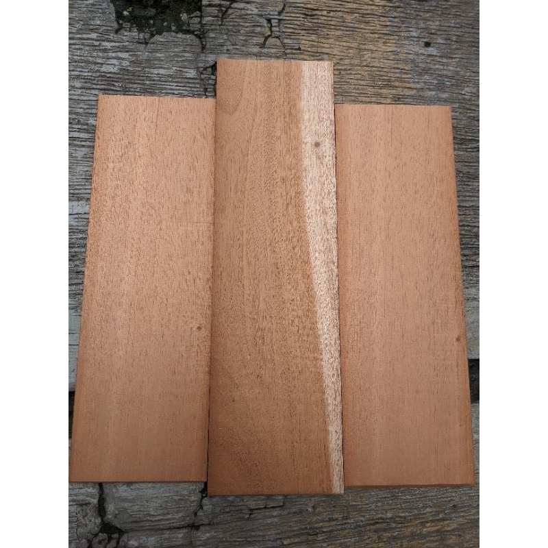 kayu mahoni 2mm x 12 x 28 - 49cm veneer kayu