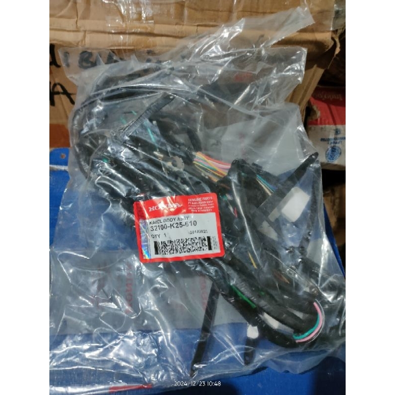 KABEL BODY ASSY / HARNESS WIRE ( 32100-K25-610 ) HONDA BEAT FI ISS 2014