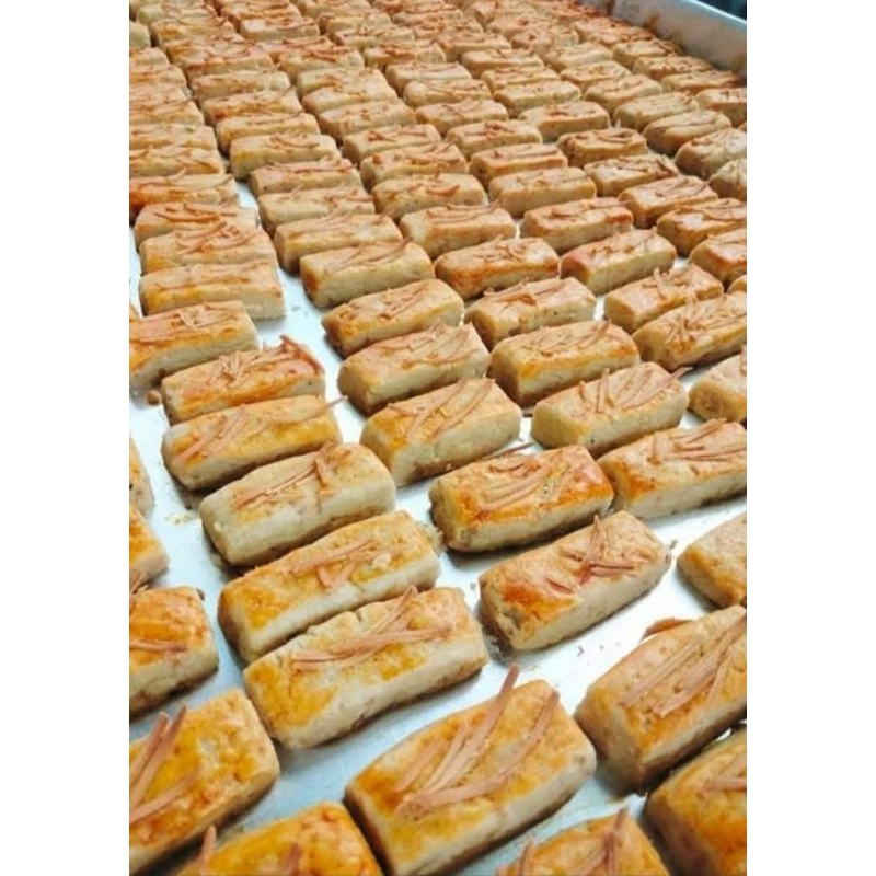 

Kue Kastengel Premium