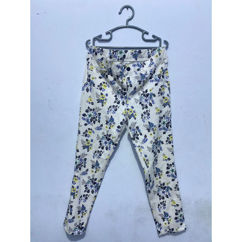 Celana Wanita Motif Bunga Preloved