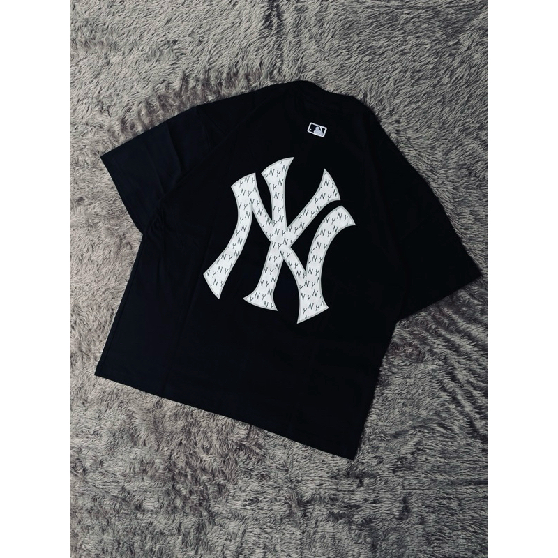 MLB YANKEES TSHIRT