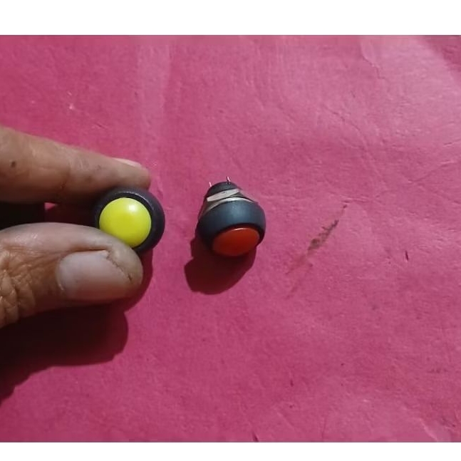 swich saklar momentary waterproff switch momentary 12mm push on saklar tekan