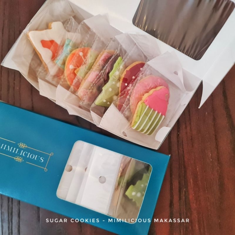 

SUGAR COOKIES (Kukis Bersalut Hiasan Gula Icing)