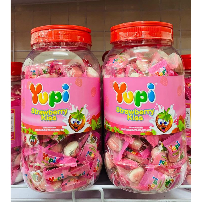 

YUPI TOPLES STRAWBERRY KISS