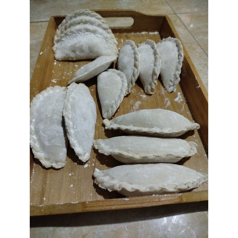 

CIRENG ISI PEDAS DAUN JERUK UKURAN JUMBO