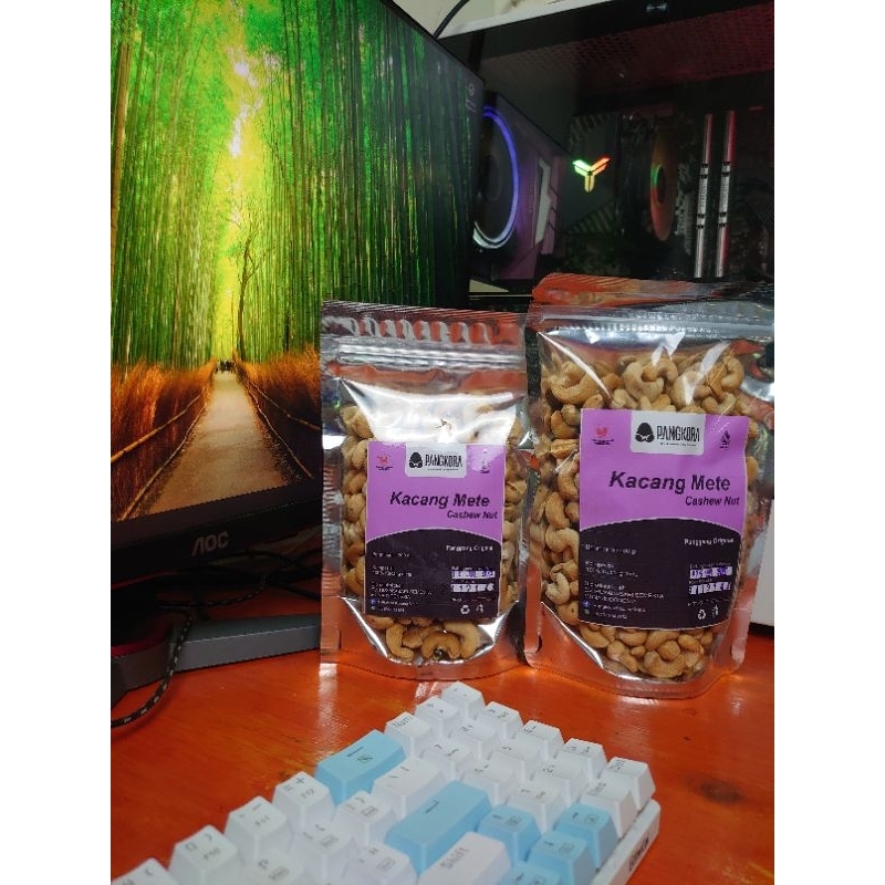 

KACANG METE PANGGANG KULIT ARI/ORIGINAL 400 GRAM PANGKORA