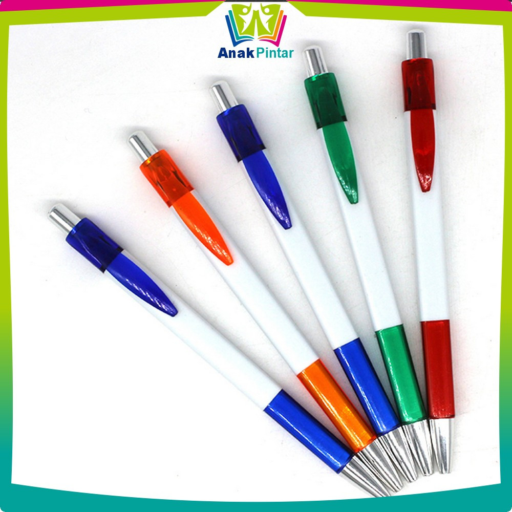 

Pena Plastik 1MM Pen Promosi Segi Empat / Alat Tulis Kantor dan Sekolah / Pulpen Cetekan Souvenir Carinex Anak Pintar A94