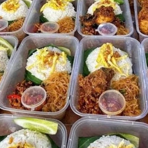 

Paket Nasi Uduk Terhemat