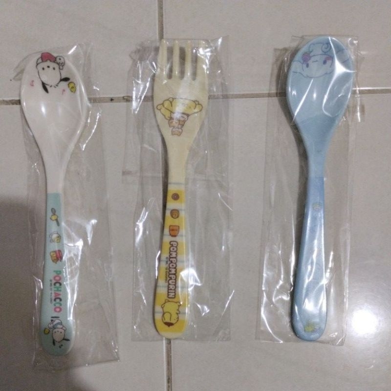 

Sendok Garpu Anak Motif Kartun