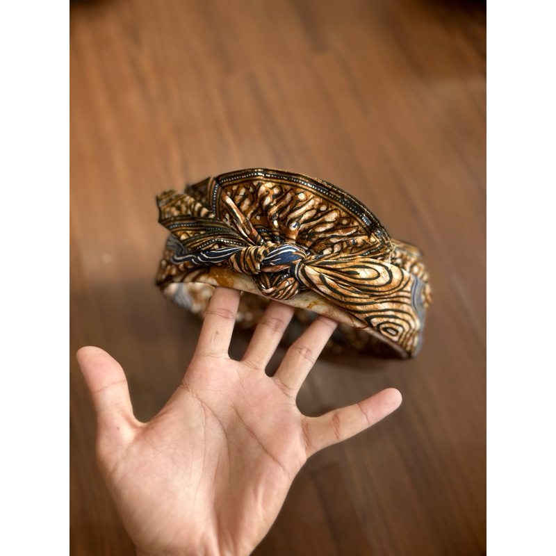 udeng batik tulis lembaran