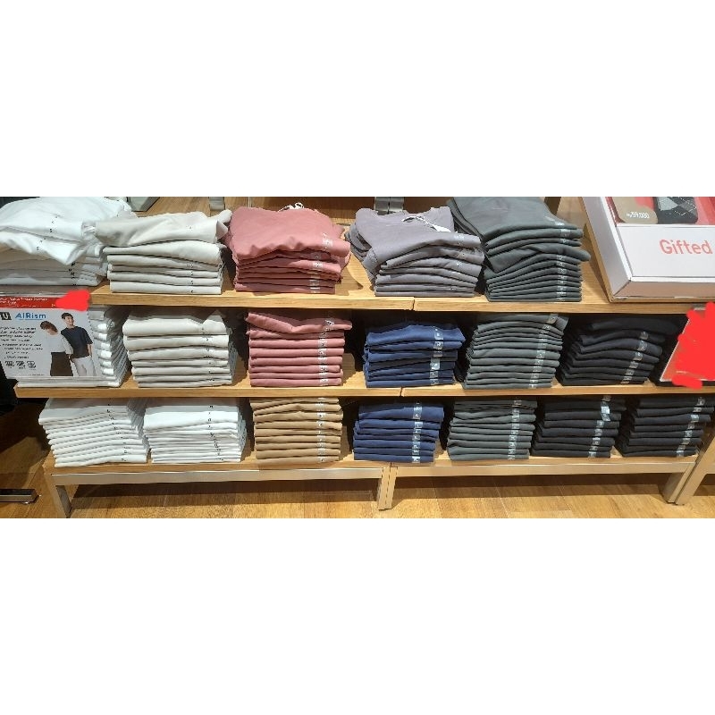 uniqlo airism katun tshirt oversize kerah bulat/ uniqlo tshirt katun airism