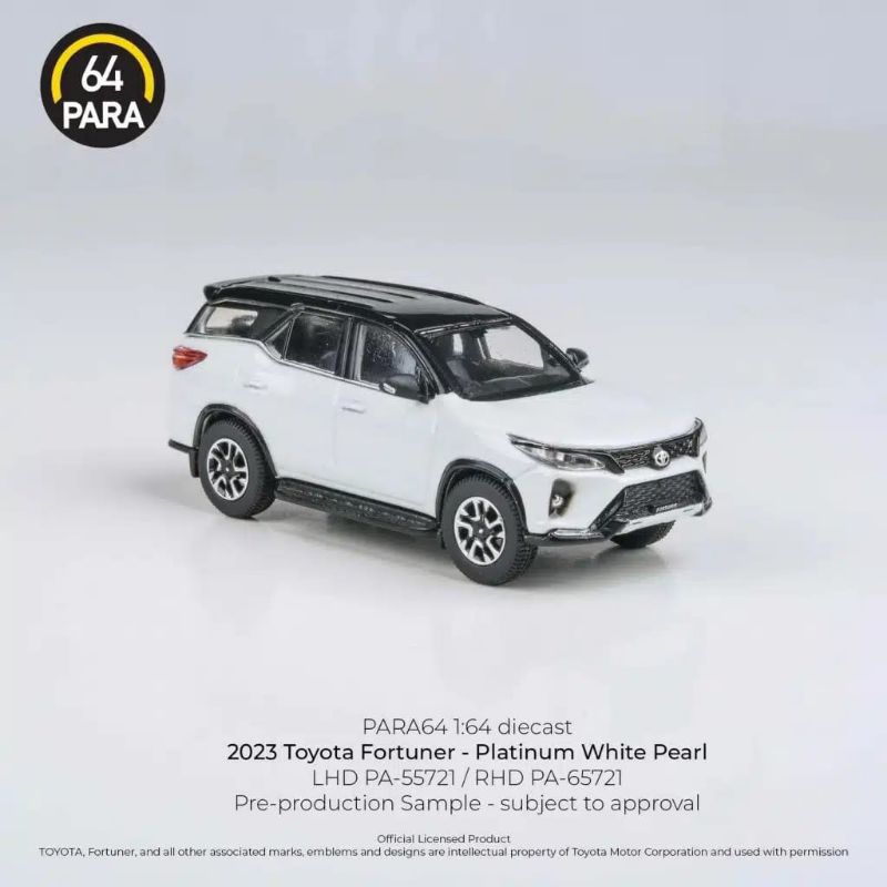 Diecast Para64 Toyota Fortuner PB65721