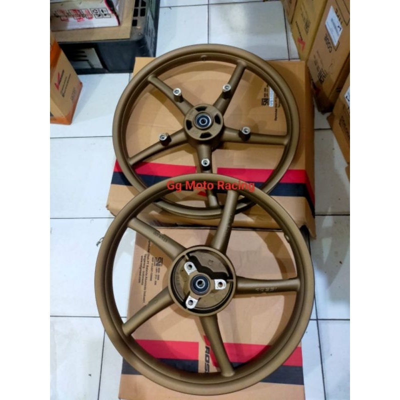 V Rossi- Velek Velg Veleg Racing Motor Satria Fu 160 17