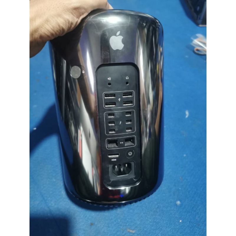 Apple Mac Pro Macpro 2013 Tabung Intel Xeon E5 64/512 GB Silver mulus murah