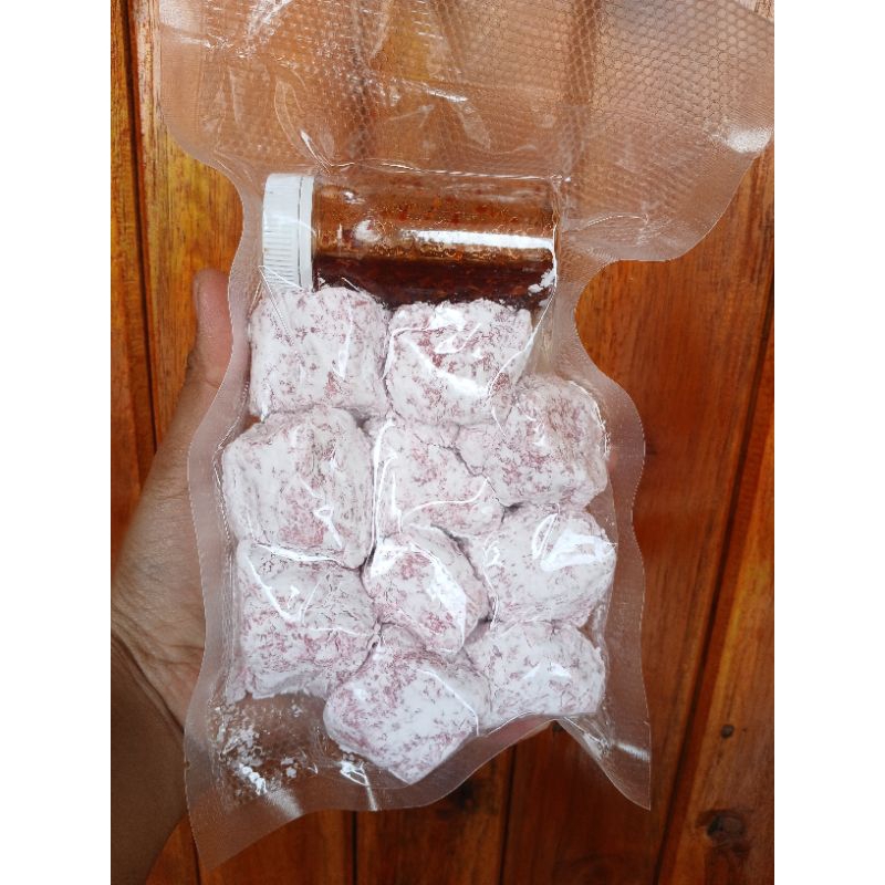 

Cireng jaduh rasa terasi merah isi 10 pcs dengan chilioil