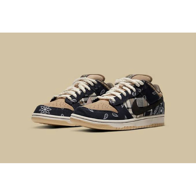Travis Scott x Nike SB Dunk Low