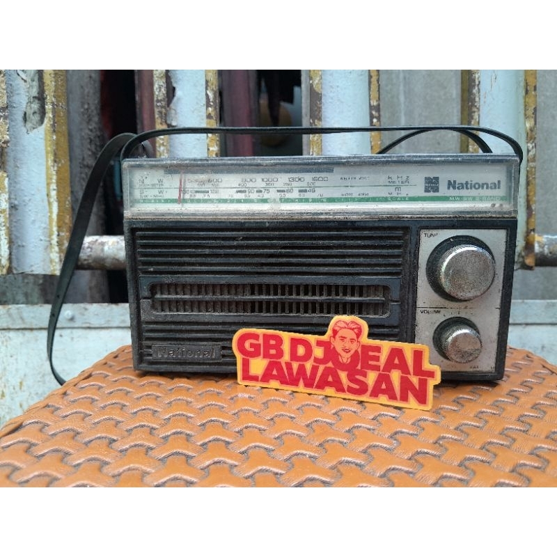 radio NATIONAL RF-4250Y kondisi OFF DISPLAY vintage klasik lawas antik kuno