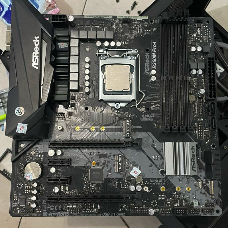 i7 8700 + Mobo asrock b360m pro4